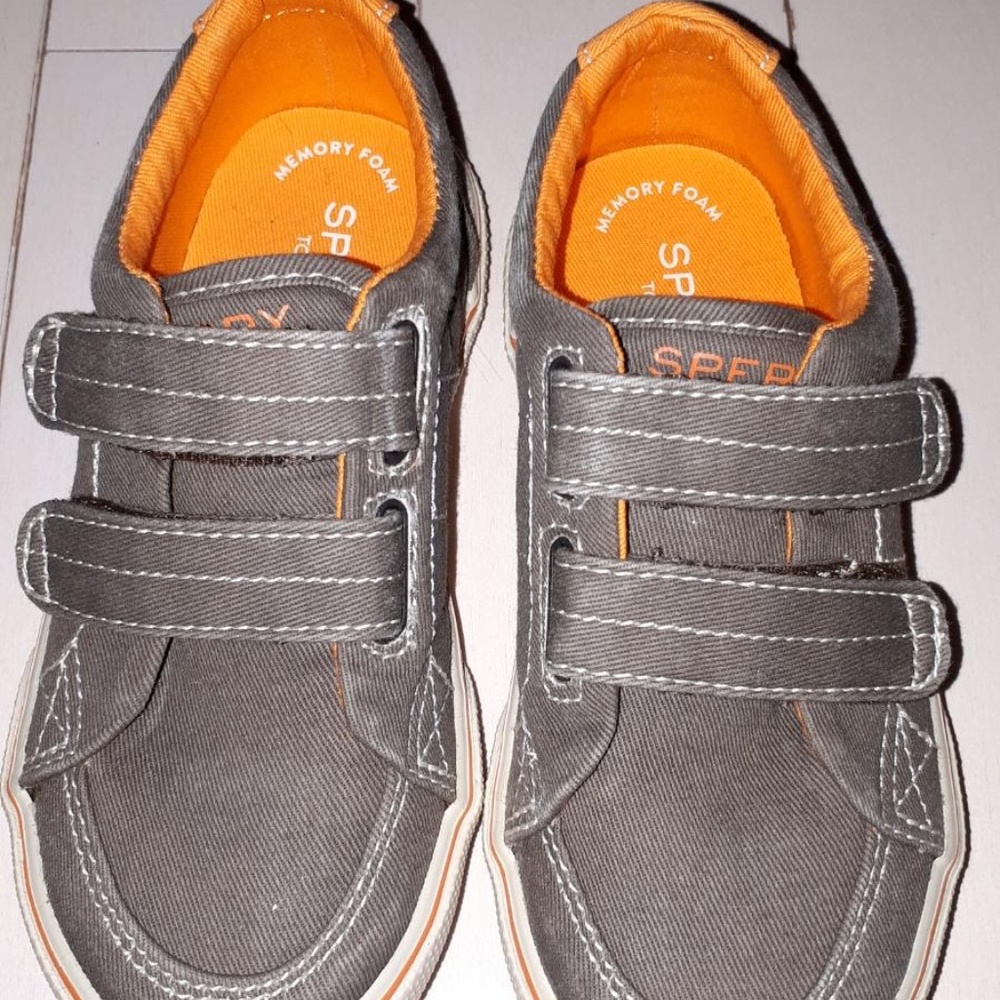 Sperry Boy's Halyard Hook & Loop Boat Canvas Shoes
